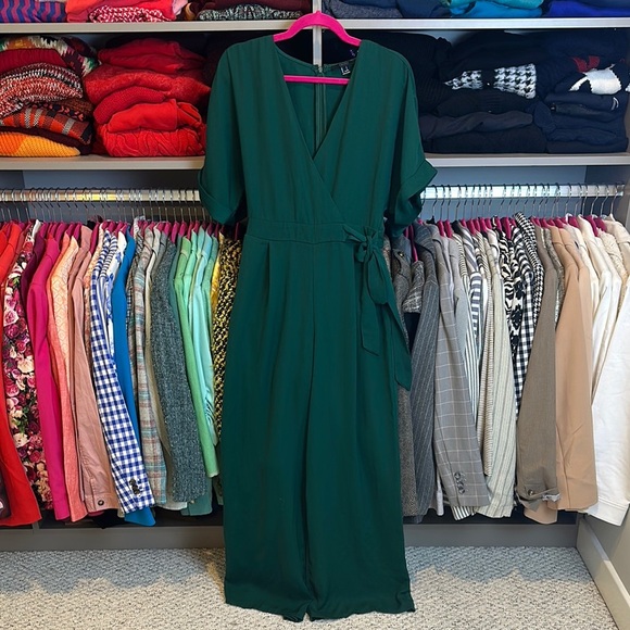 Forever 21 green cuffed short dolman sleeve tie front wide leg jumpsuit size S - Picture 1 of 3